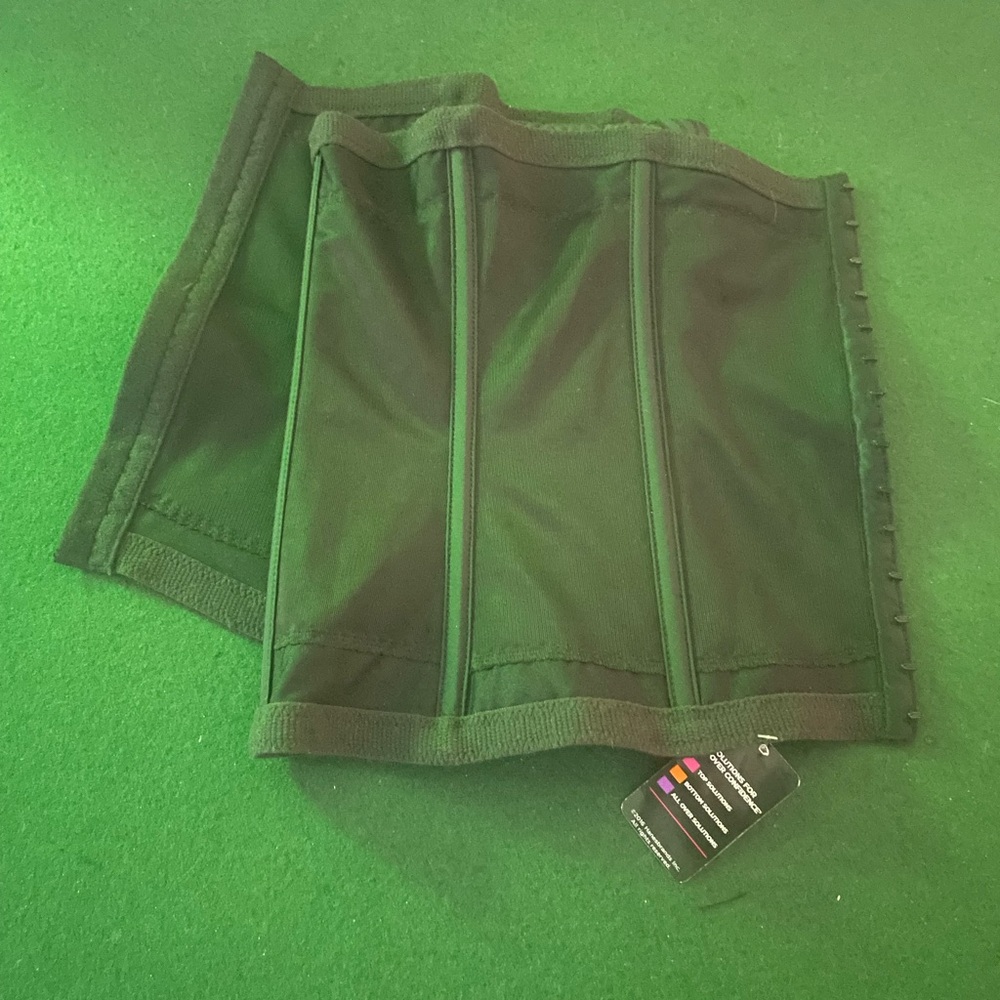 Maidenform Shaper - Picture 4 of 5